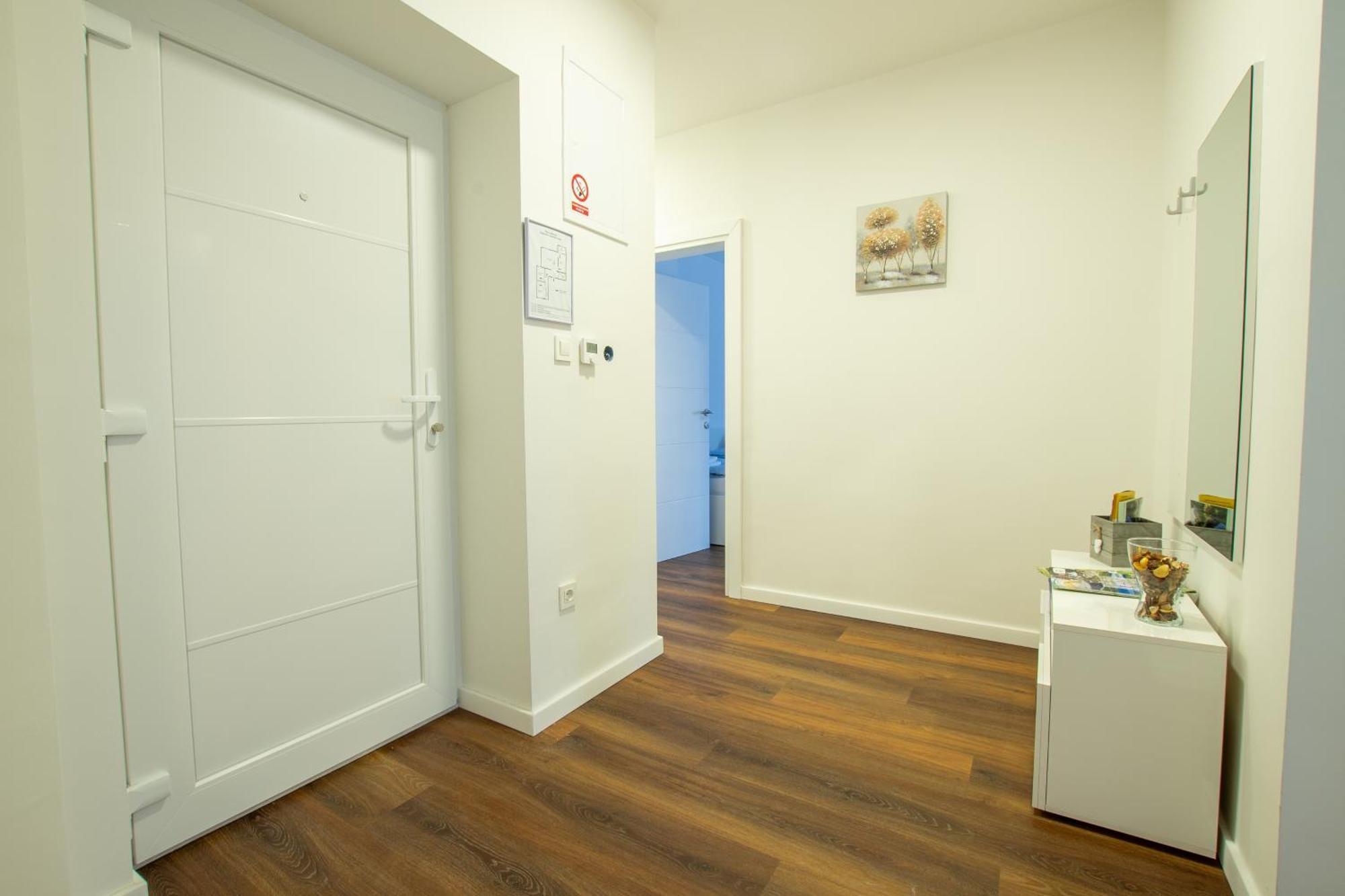 אוטוצאץ Apartman Valentina - Self Check In And Check Out מראה חיצוני תמונה