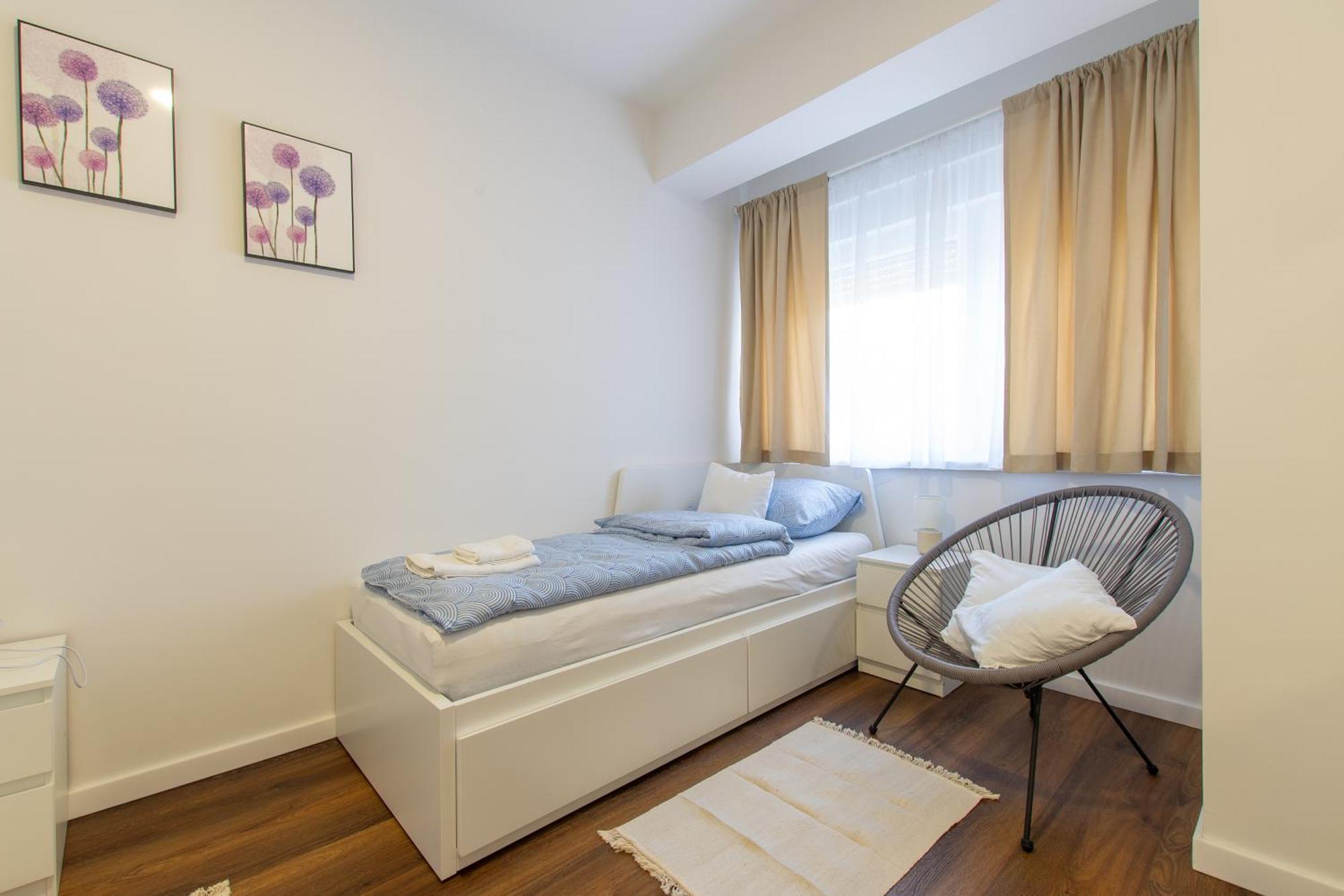 אוטוצאץ Apartman Valentina - Self Check In And Check Out מראה חיצוני תמונה